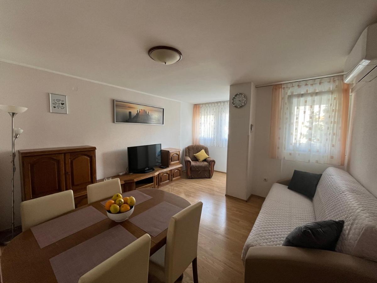 Apartman Spahija Шибеник Экстерьер фото